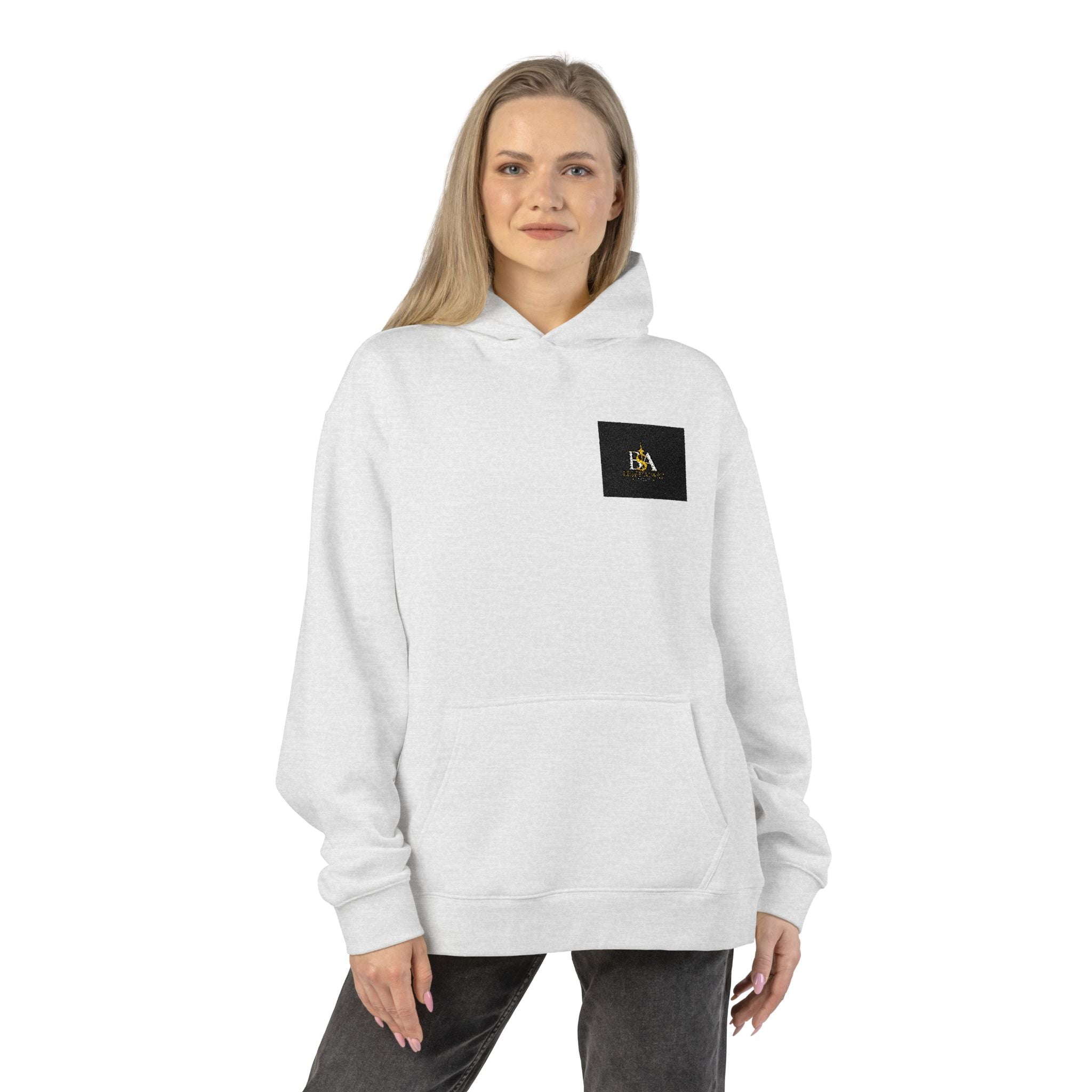 Relaxed Hoodie with Tiny Mountain Patch – Minimal Cozy Outdoor Graphic Hoodie
