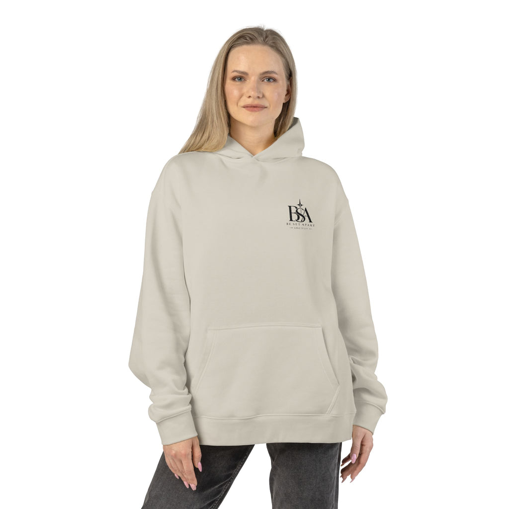 Relaxed Hoodie with Tiny Mountain Patch – Minimal Cozy Outdoor Graphic Hoodie