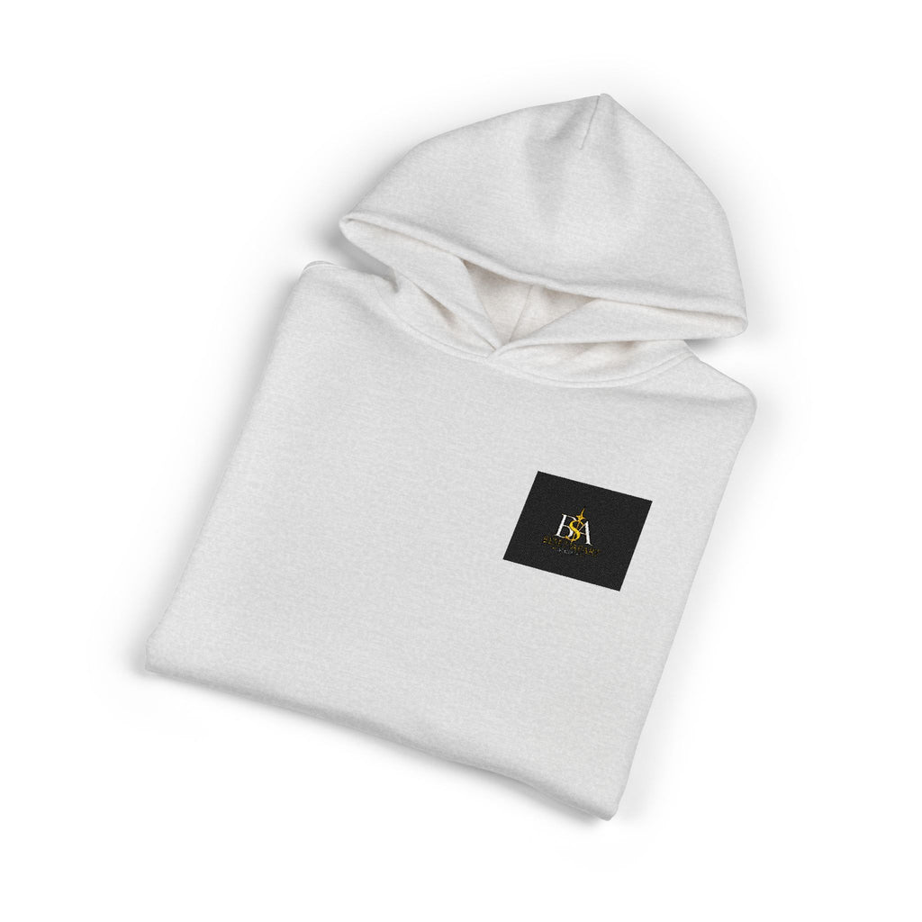 Relaxed Hoodie with Tiny Mountain Patch – Minimal Cozy Outdoor Graphic Hoodie