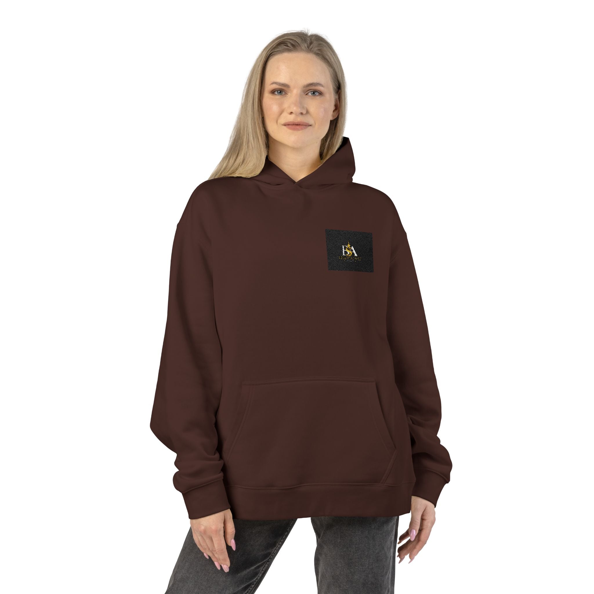 Relaxed Hoodie with Tiny Mountain Patch – Minimal Cozy Outdoor Graphic Hoodie