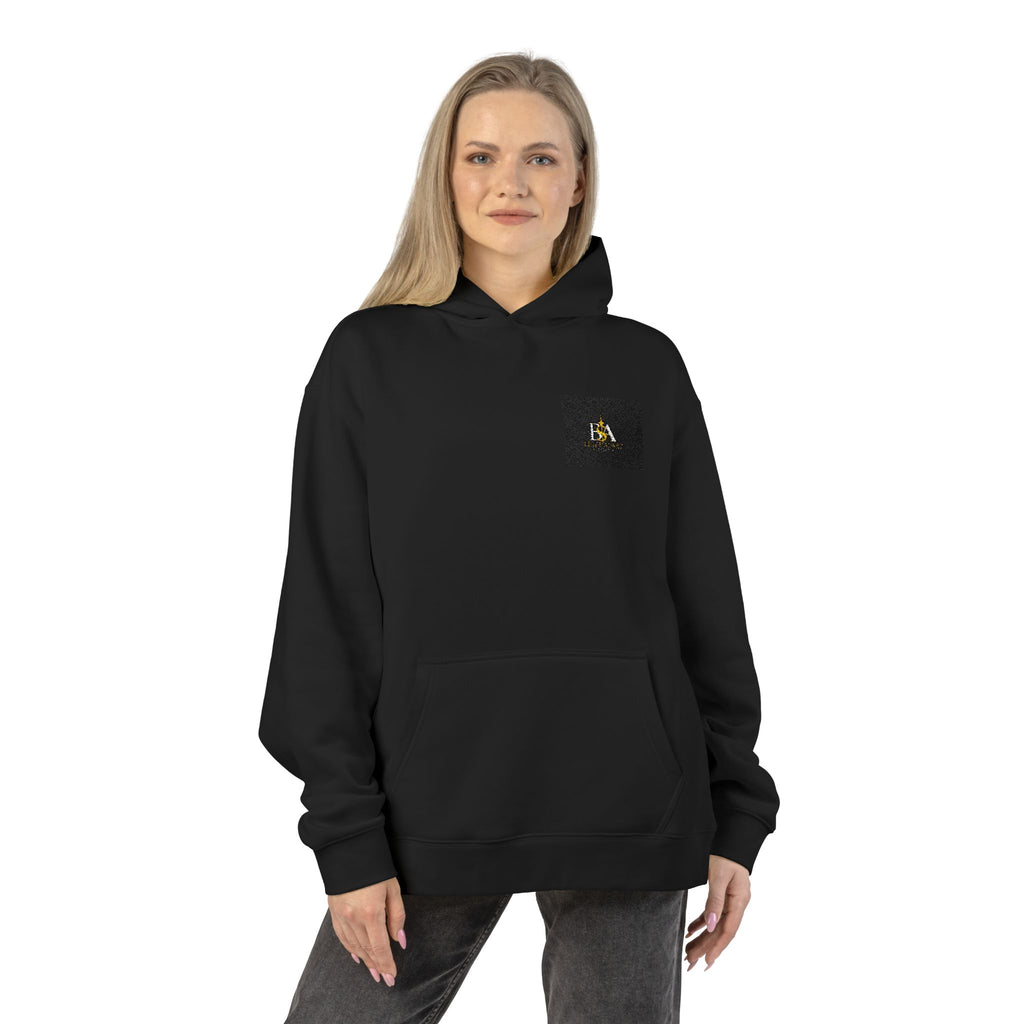 Relaxed Hoodie with Tiny Mountain Patch – Minimal Cozy Outdoor Graphic Hoodie