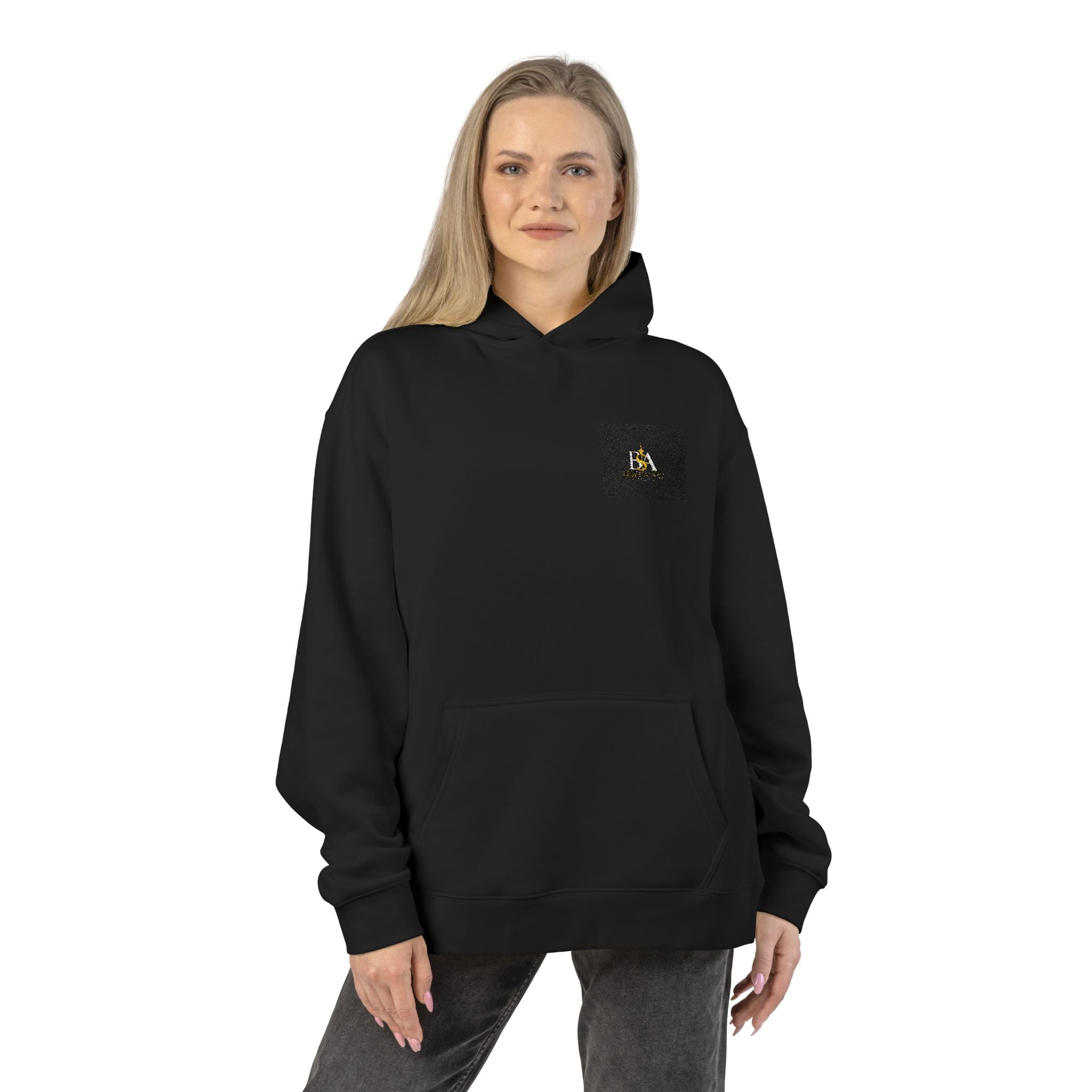 Relaxed Hoodie with Tiny Mountain Patch – Minimal Cozy Outdoor Graphic Hoodie