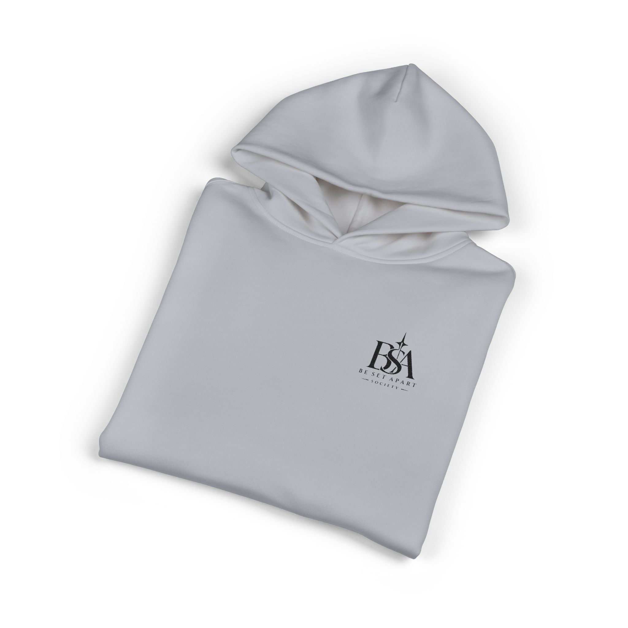 Relaxed Hoodie with Tiny Mountain Patch – Minimal Cozy Outdoor Graphic Hoodie