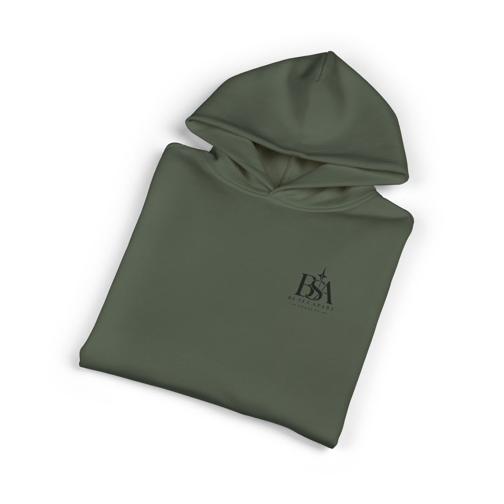 Relaxed Hoodie with Tiny Mountain Patch – Minimal Cozy Outdoor Graphic Hoodie