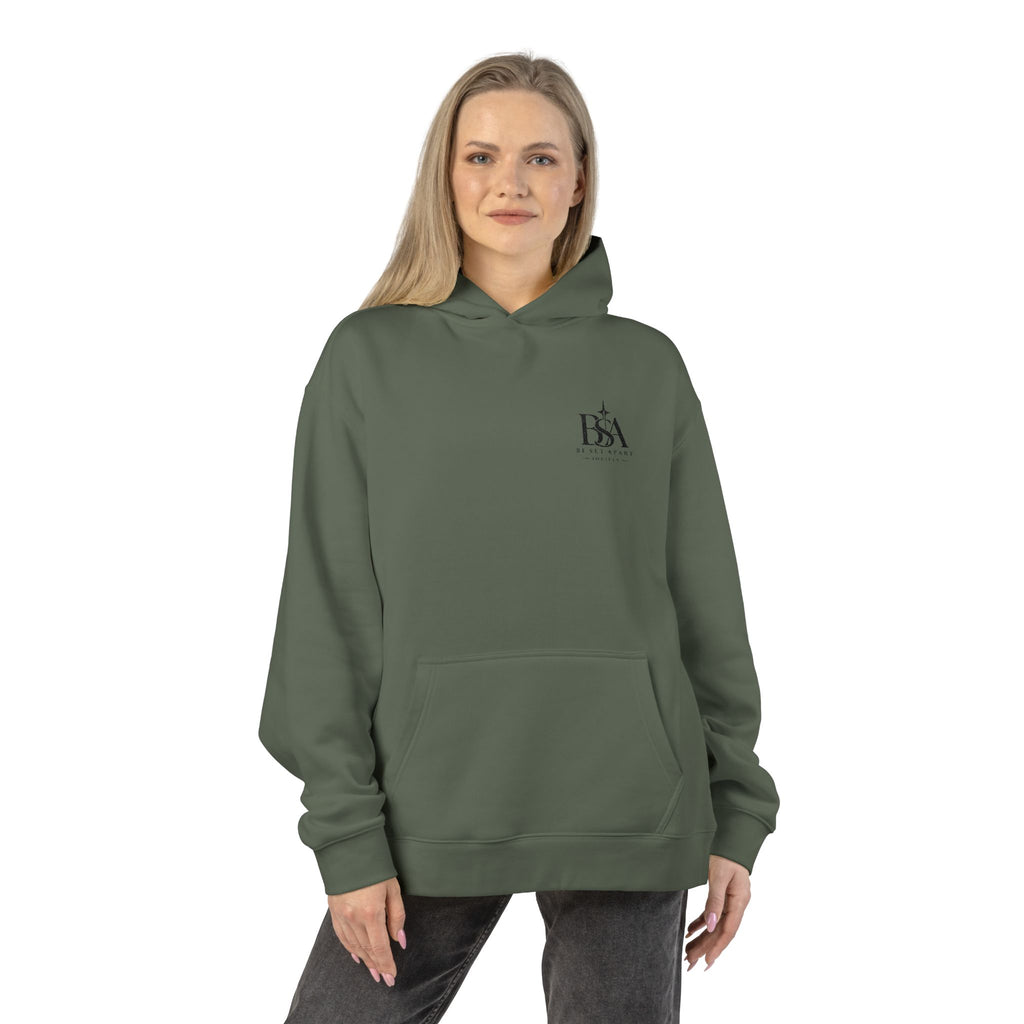 Relaxed Hoodie with Tiny Mountain Patch – Minimal Cozy Outdoor Graphic Hoodie