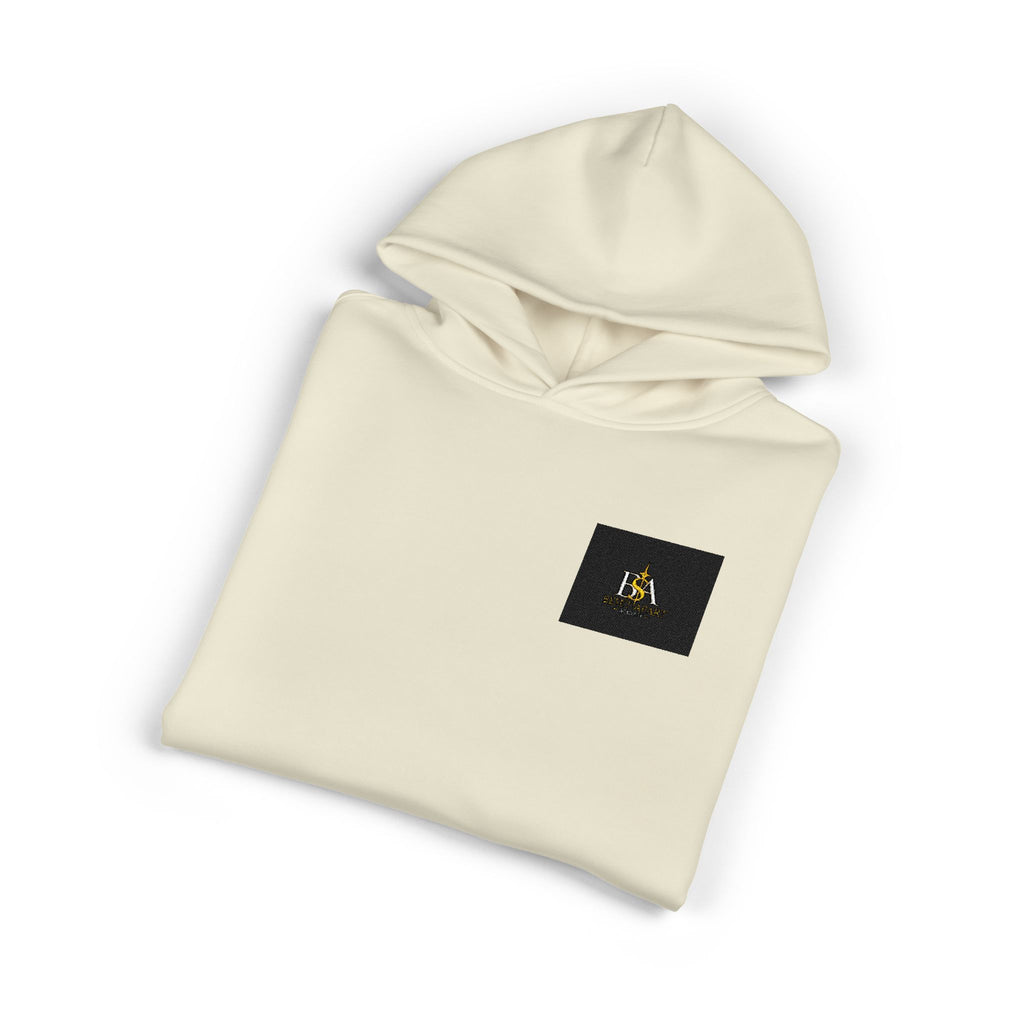 Relaxed Hoodie with Tiny Mountain Patch – Minimal Cozy Outdoor Graphic Hoodie