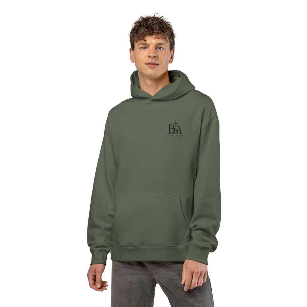 Relaxed Hoodie with Tiny Mountain Patch – Minimal Cozy Outdoor Graphic Hoodie